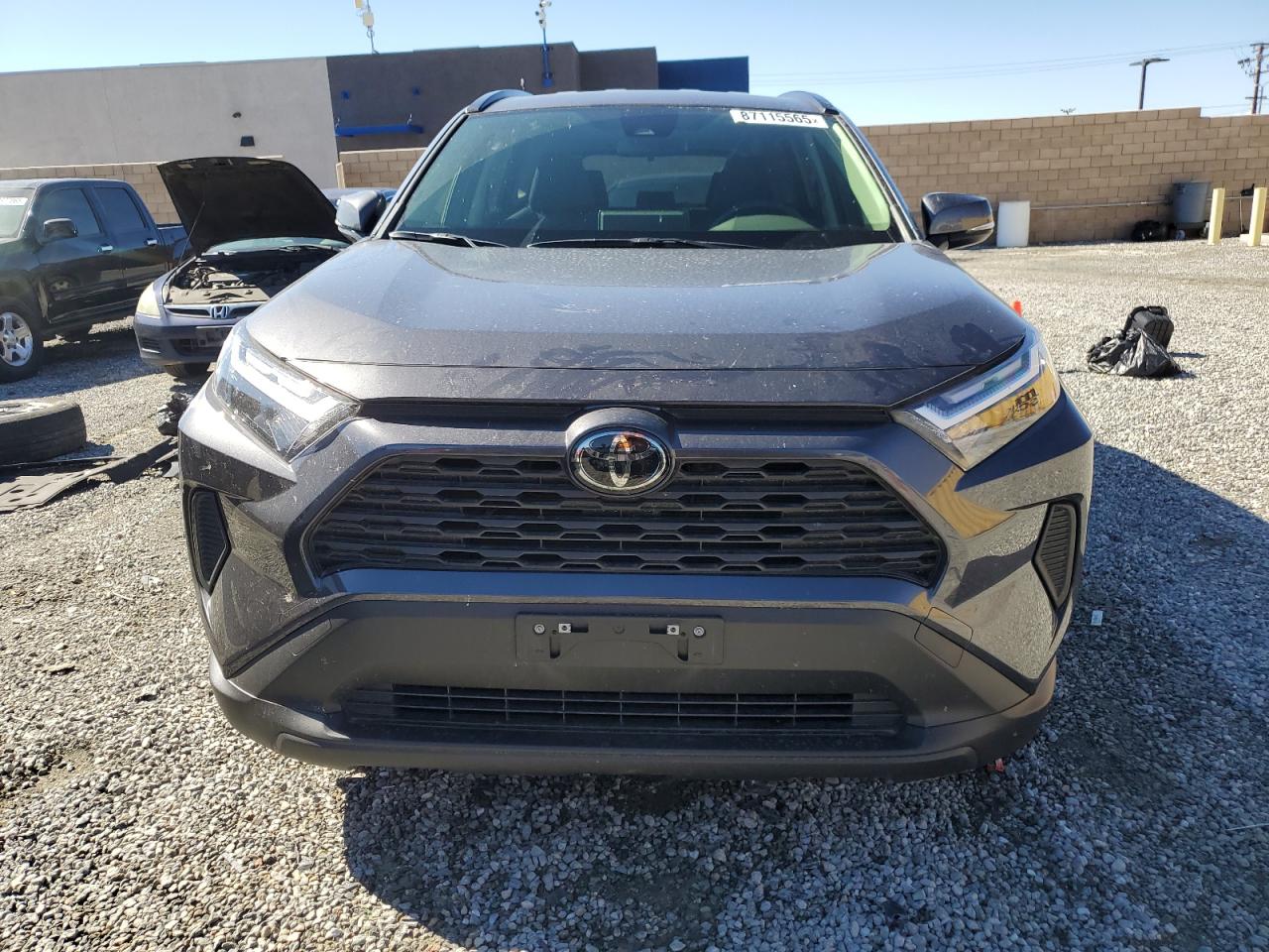 TOYOTA RAV4 XLE