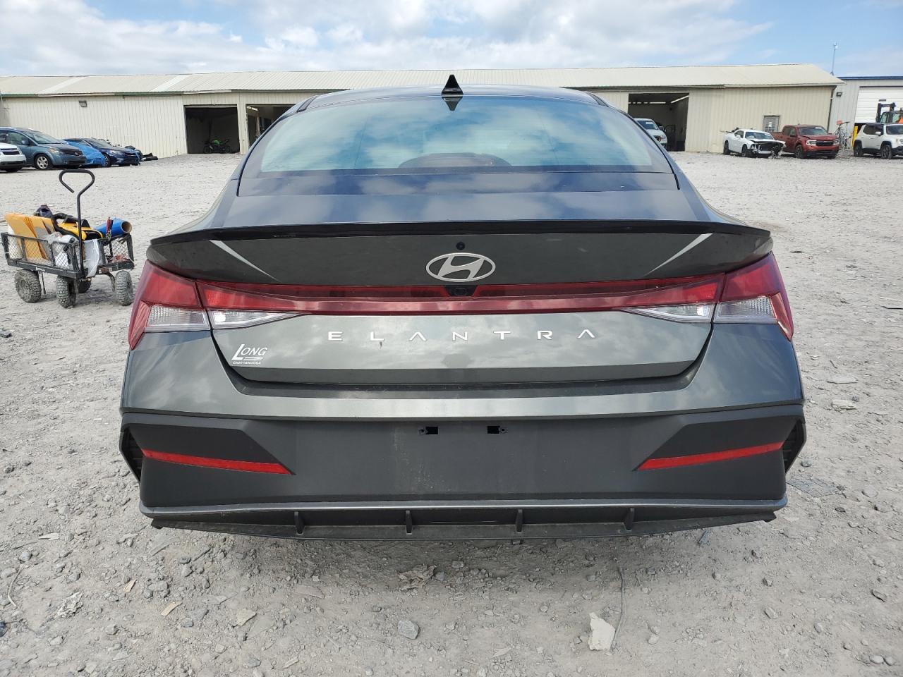 HYUNDAI ELANTRA SEL SPORT
