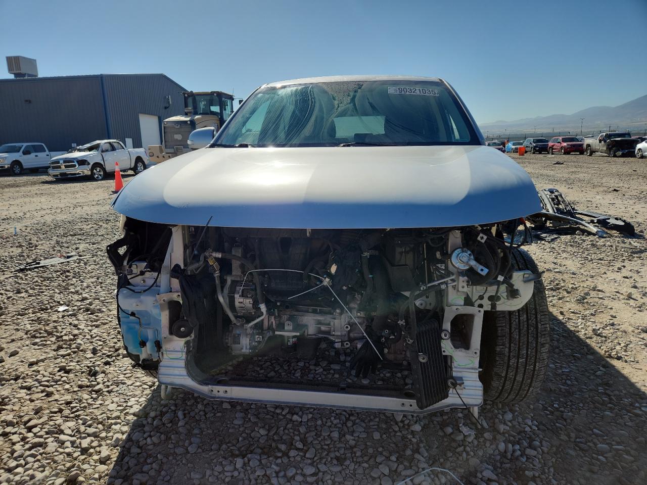 MITSUBISHI OUTLANDER SE