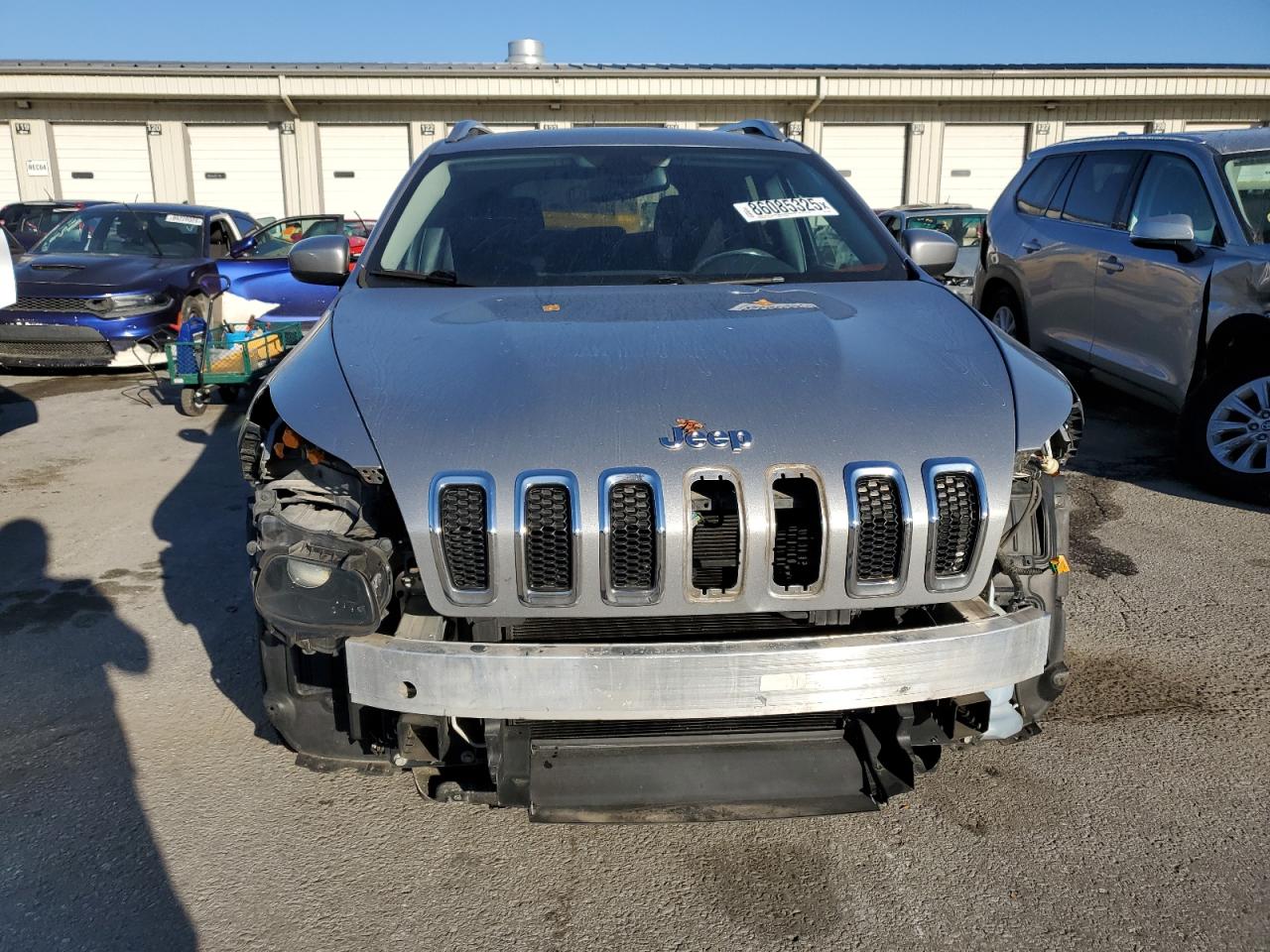 JEEP GRAND CHEROKEE LATITUDE