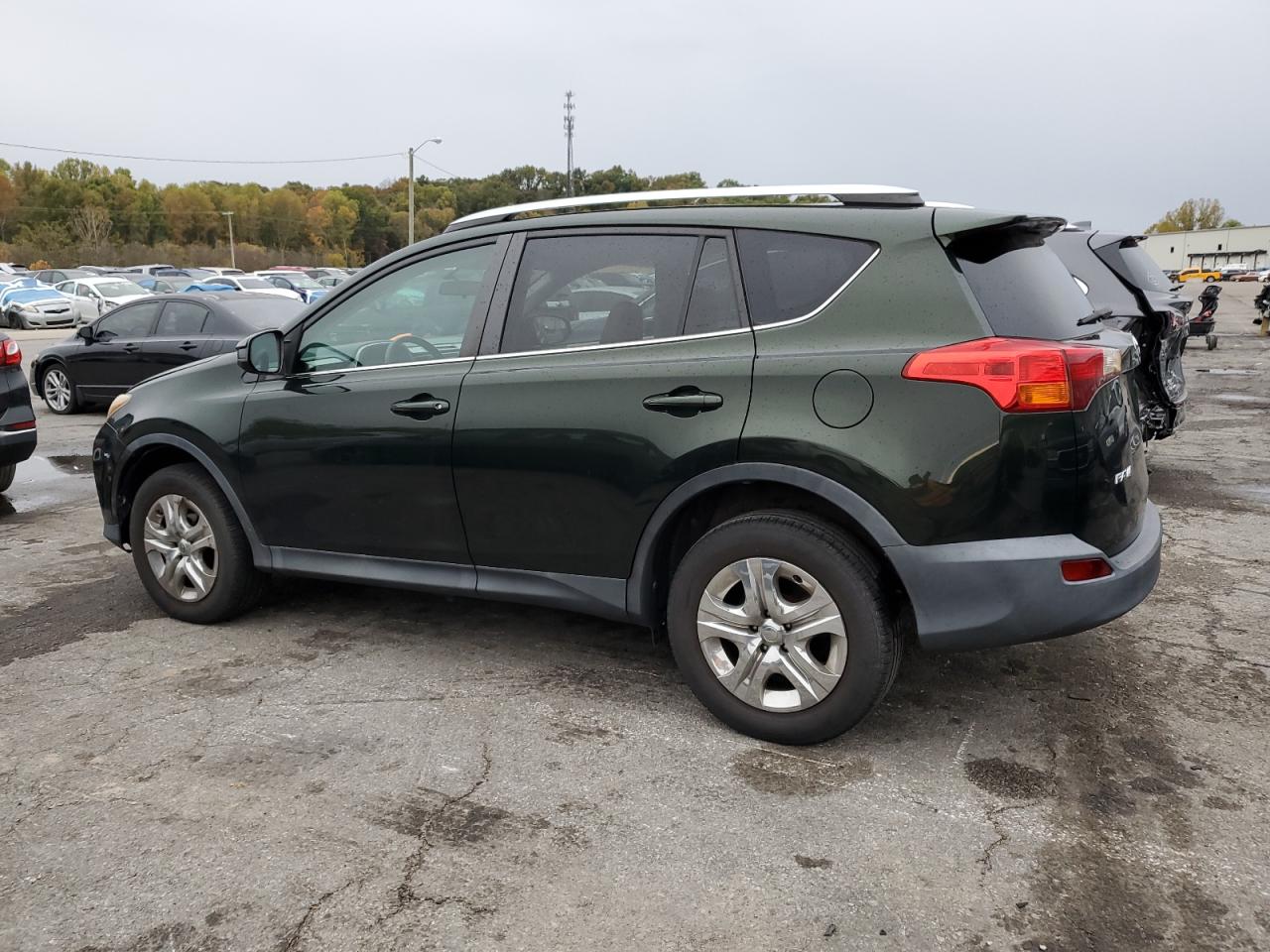 TOYOTA RAV4 LE