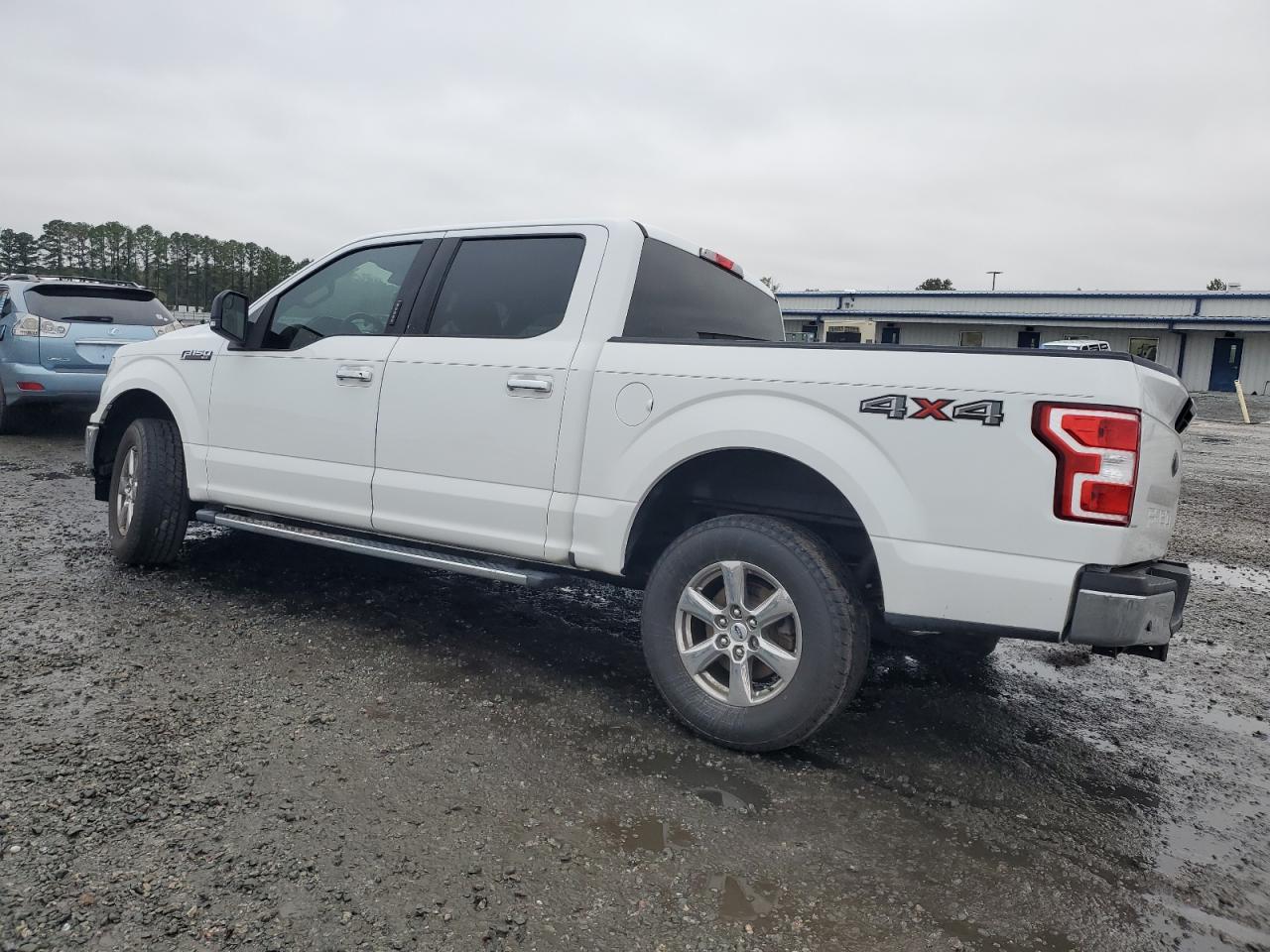 FORD F-150 SUPERCREW