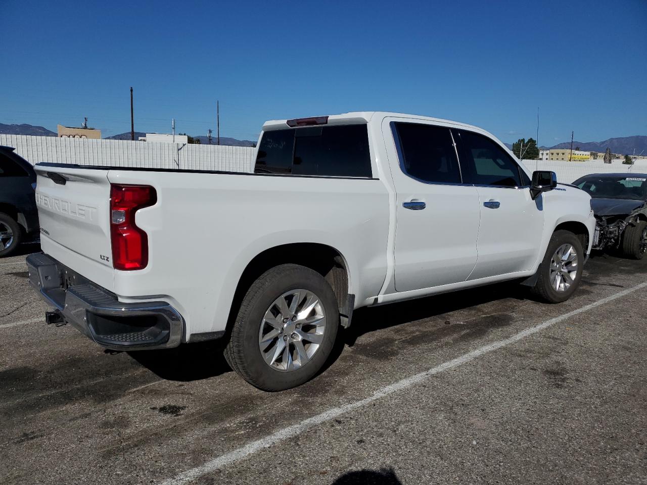CHEVROLET SILVERADO C1500 LTZ