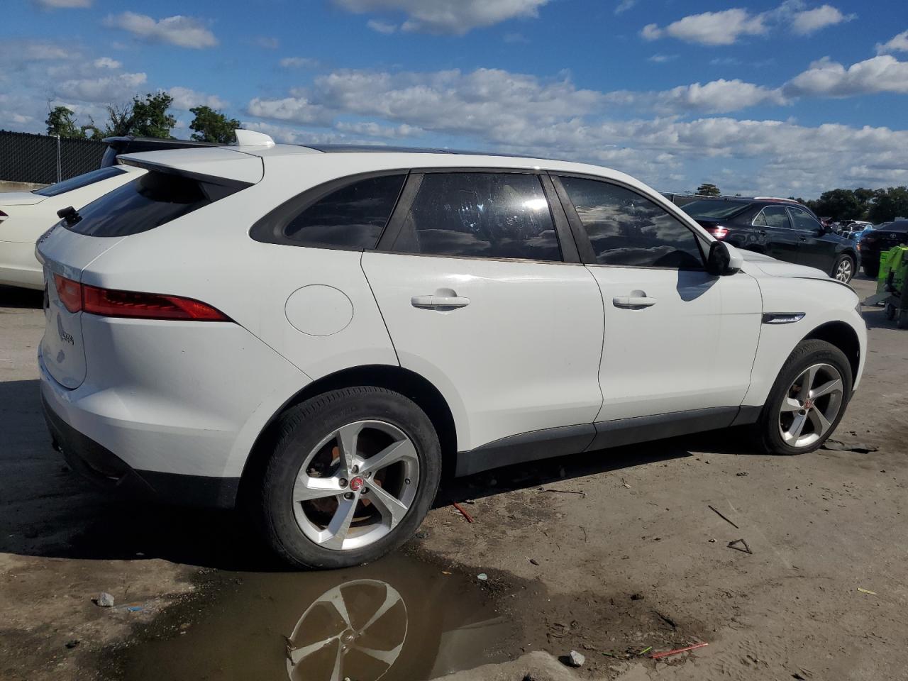 JAGUAR F-PACE PREMIUM