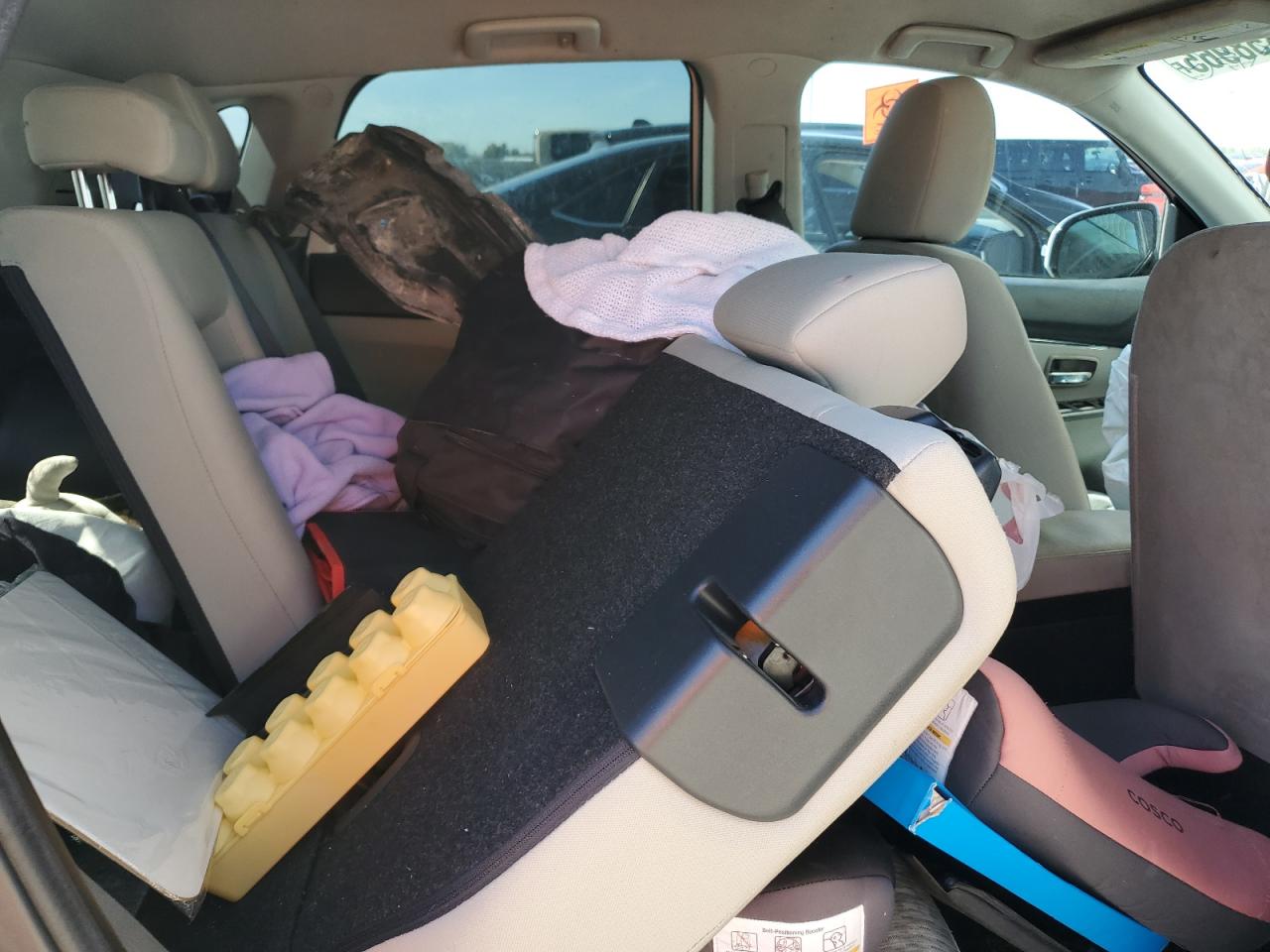 MITSUBISHI OUTLANDER ES