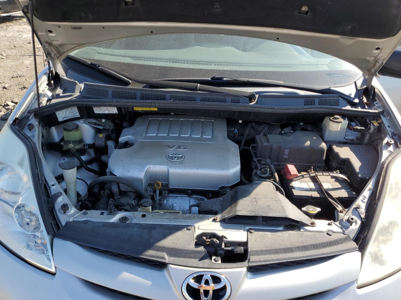 Lot #3264681862 2009 TOYOTA SIENNA CE