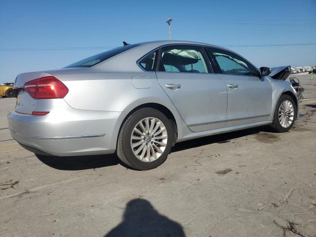2016 VOLKSWAGEN PASSAT SE 1VWBT7A34GC005239