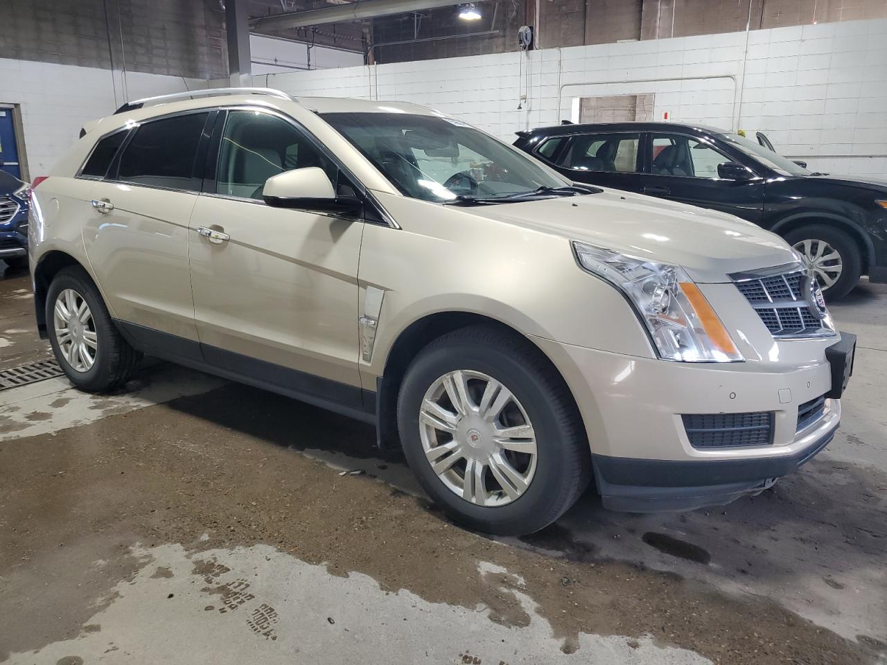 CADILLAC SRX LUXURY COLLECTION