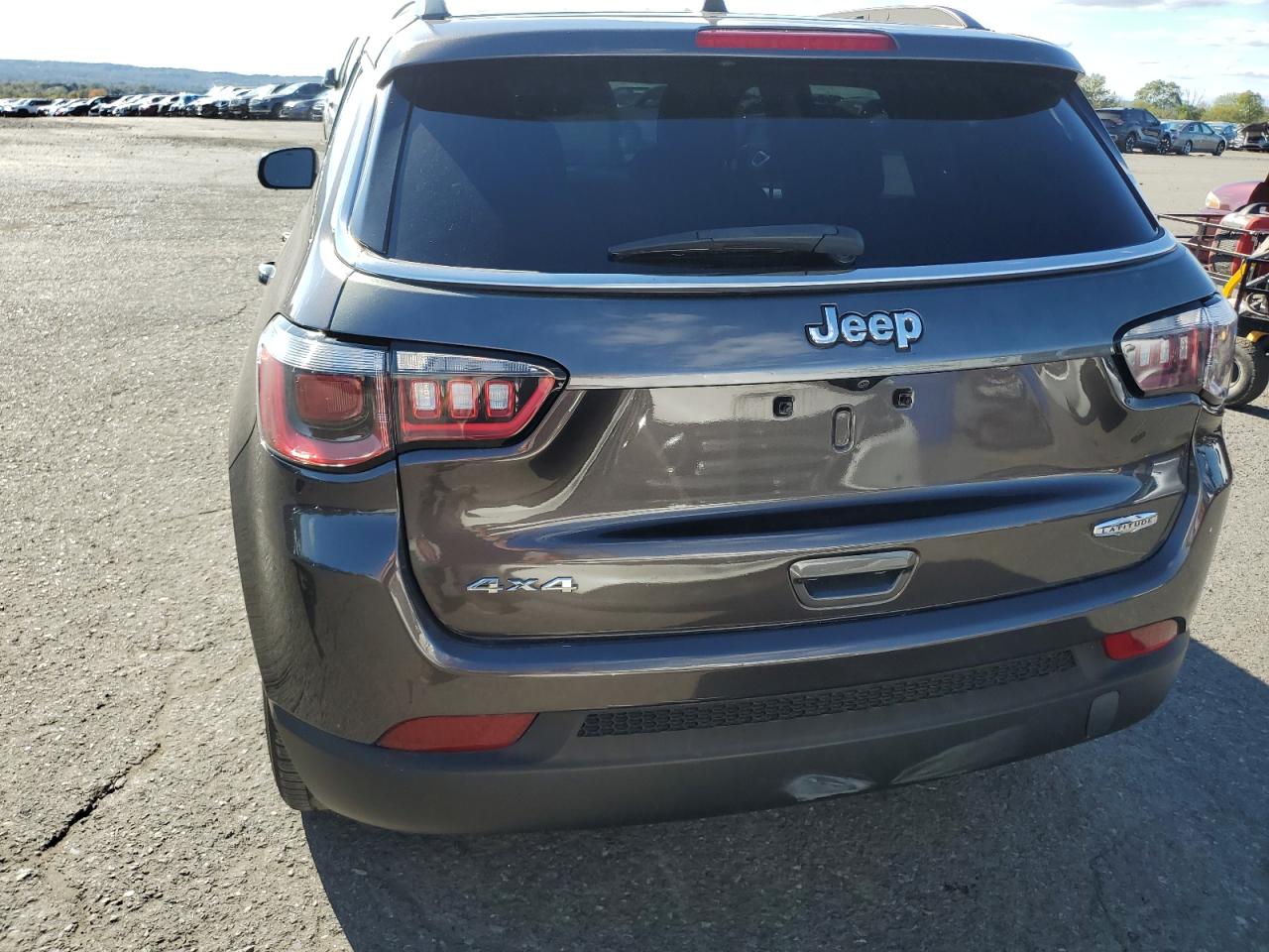 JEEP COMPASS LATITUDE