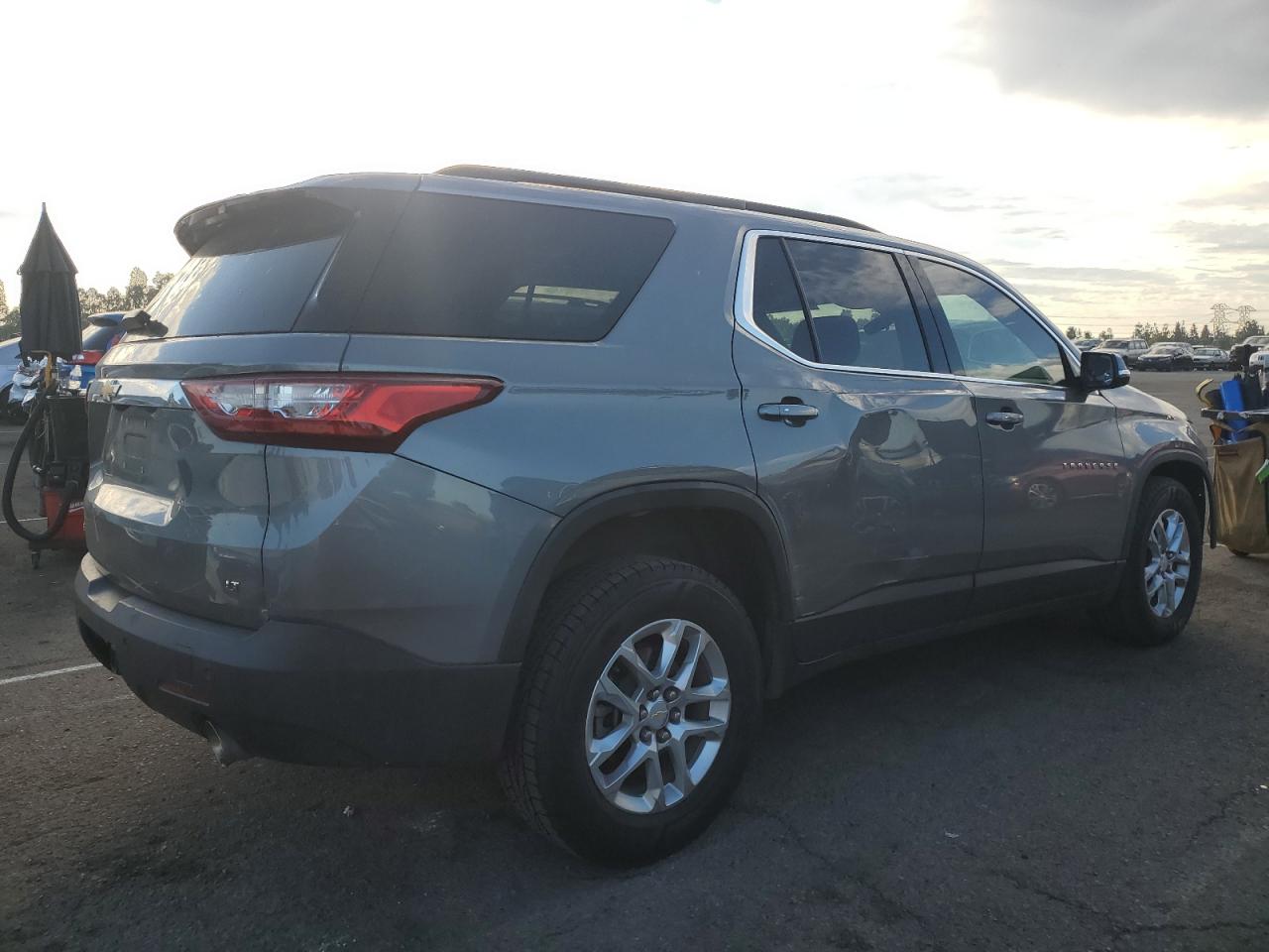 CHEVROLET TRAVERSE LT