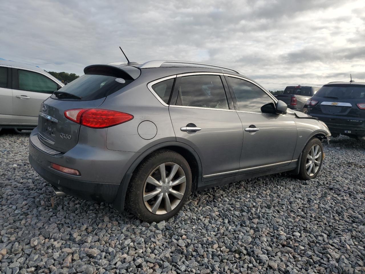 INFINITI QX50