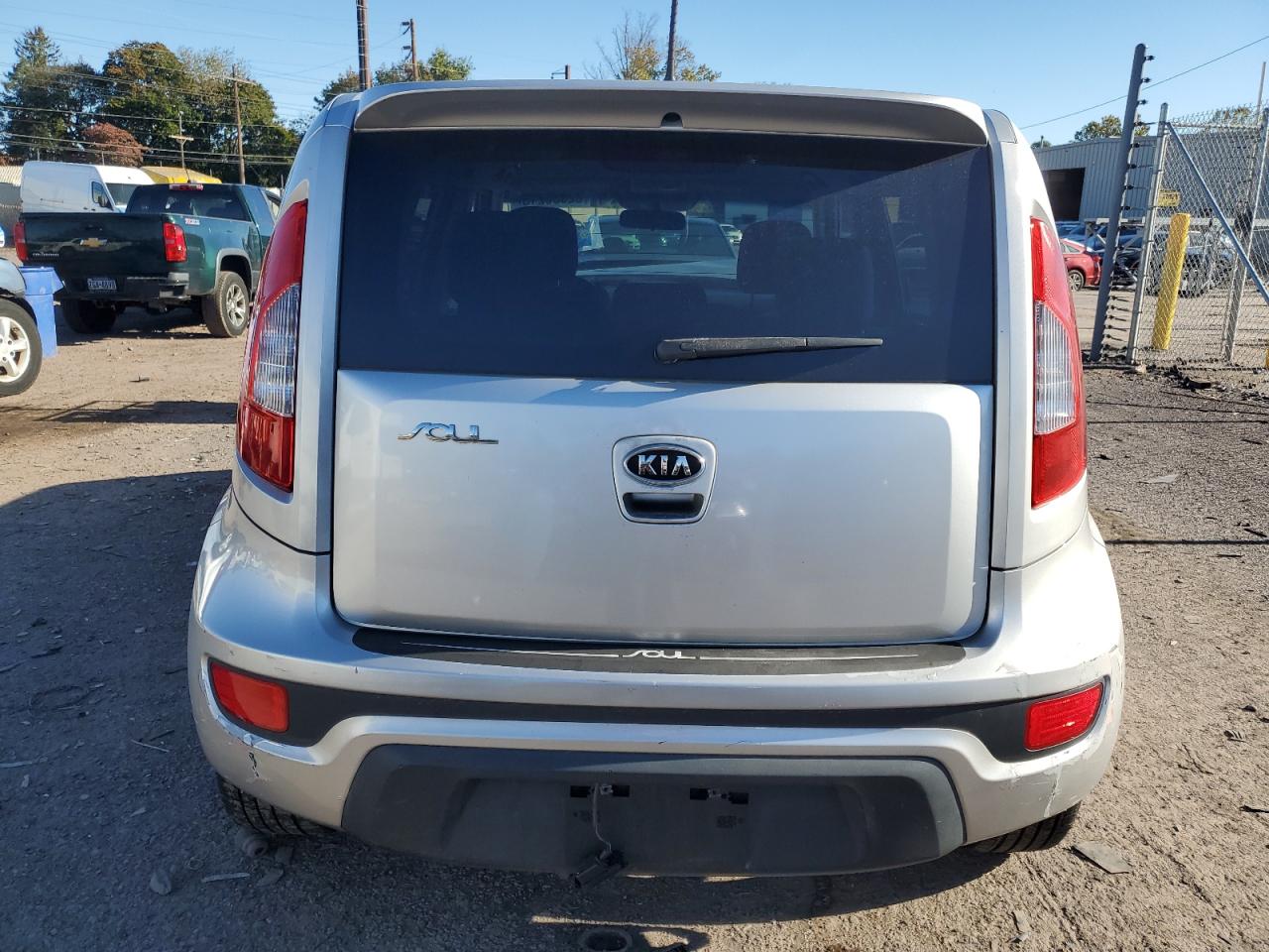 KIA SOUL +