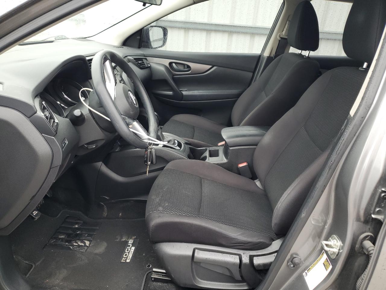 NISSAN ROGUE SPORT S