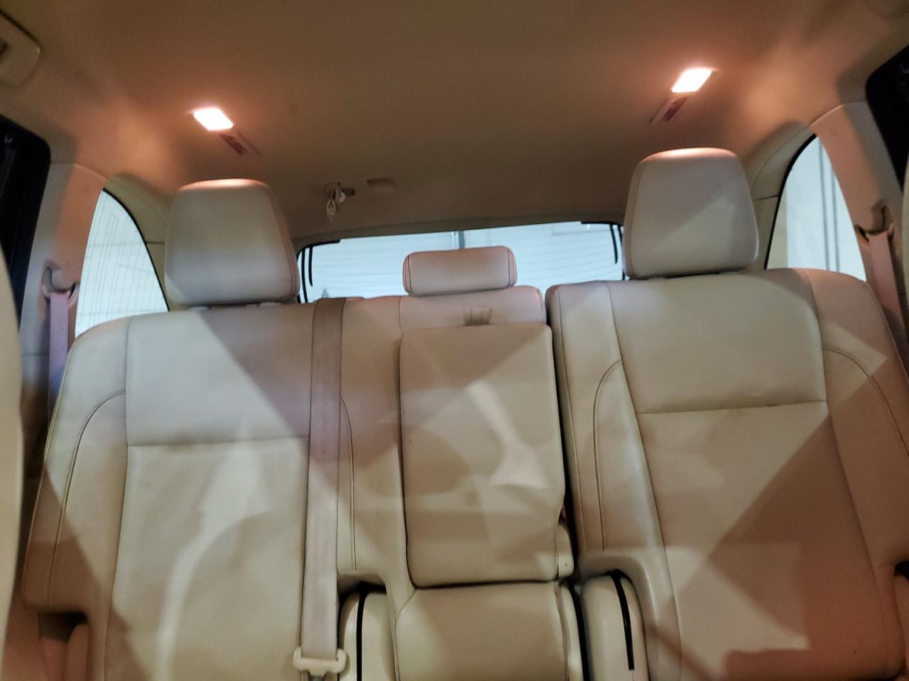 TOYOTA HIGHLANDER SE