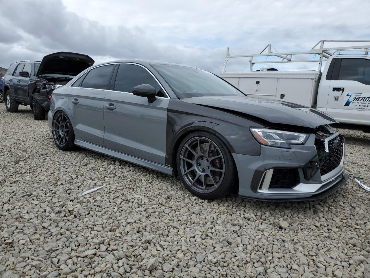 AUDI RS3