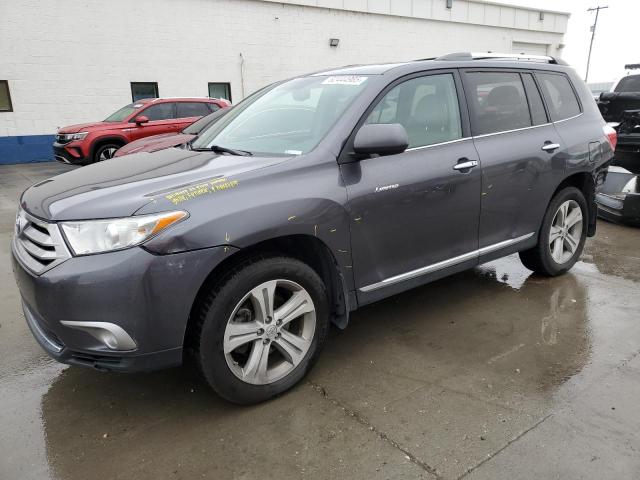 TOYOTA HIGHLANDER