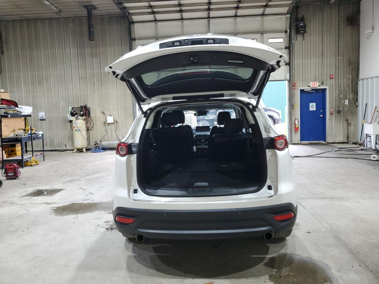 MAZDA CX-9 TOURING PLUS