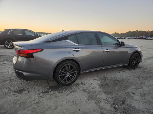 2019 NISSAN ALTIMA SV #3287688010