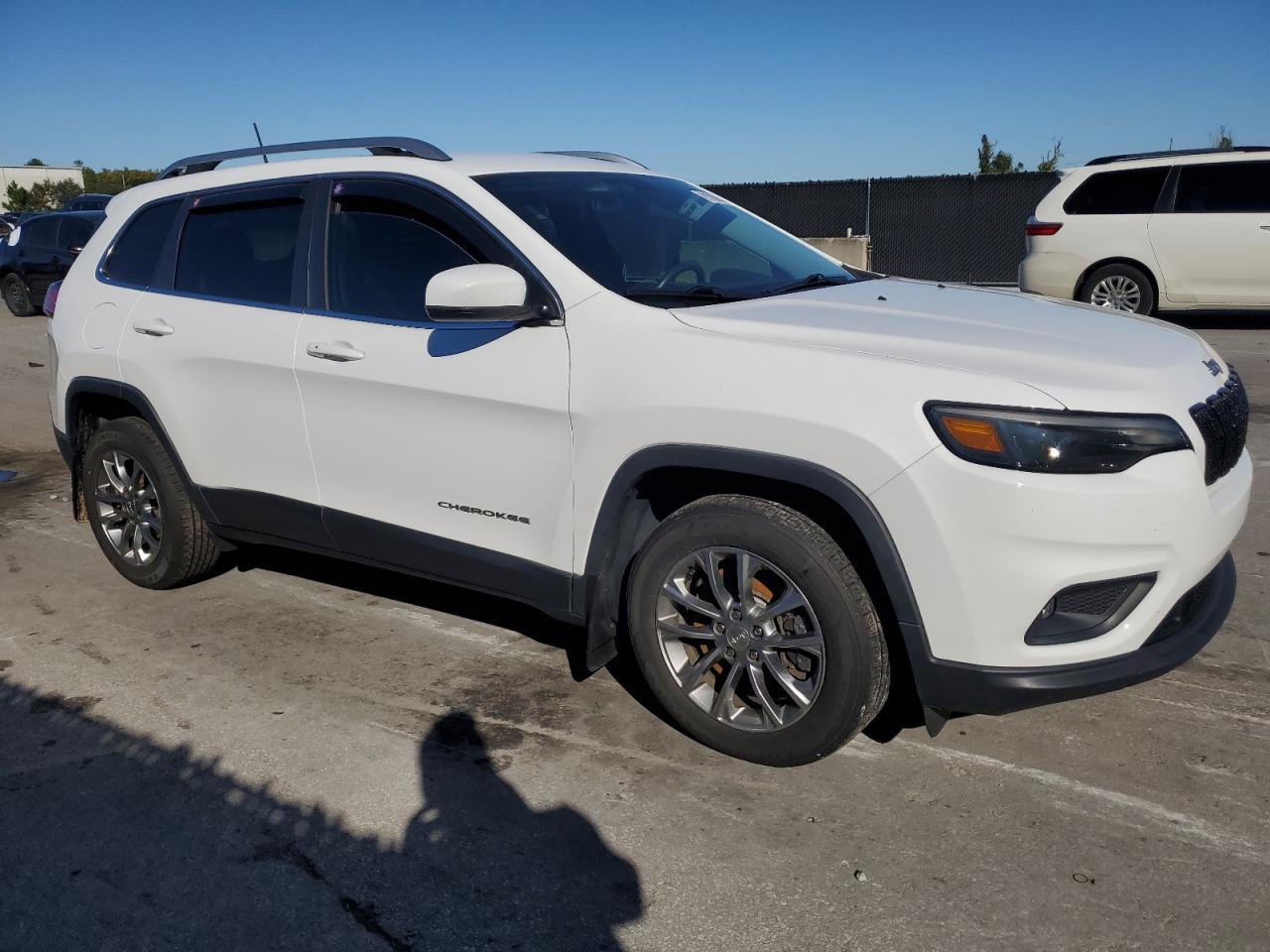 JEEP GRAND CHEROKEE LATITUDE PLUS