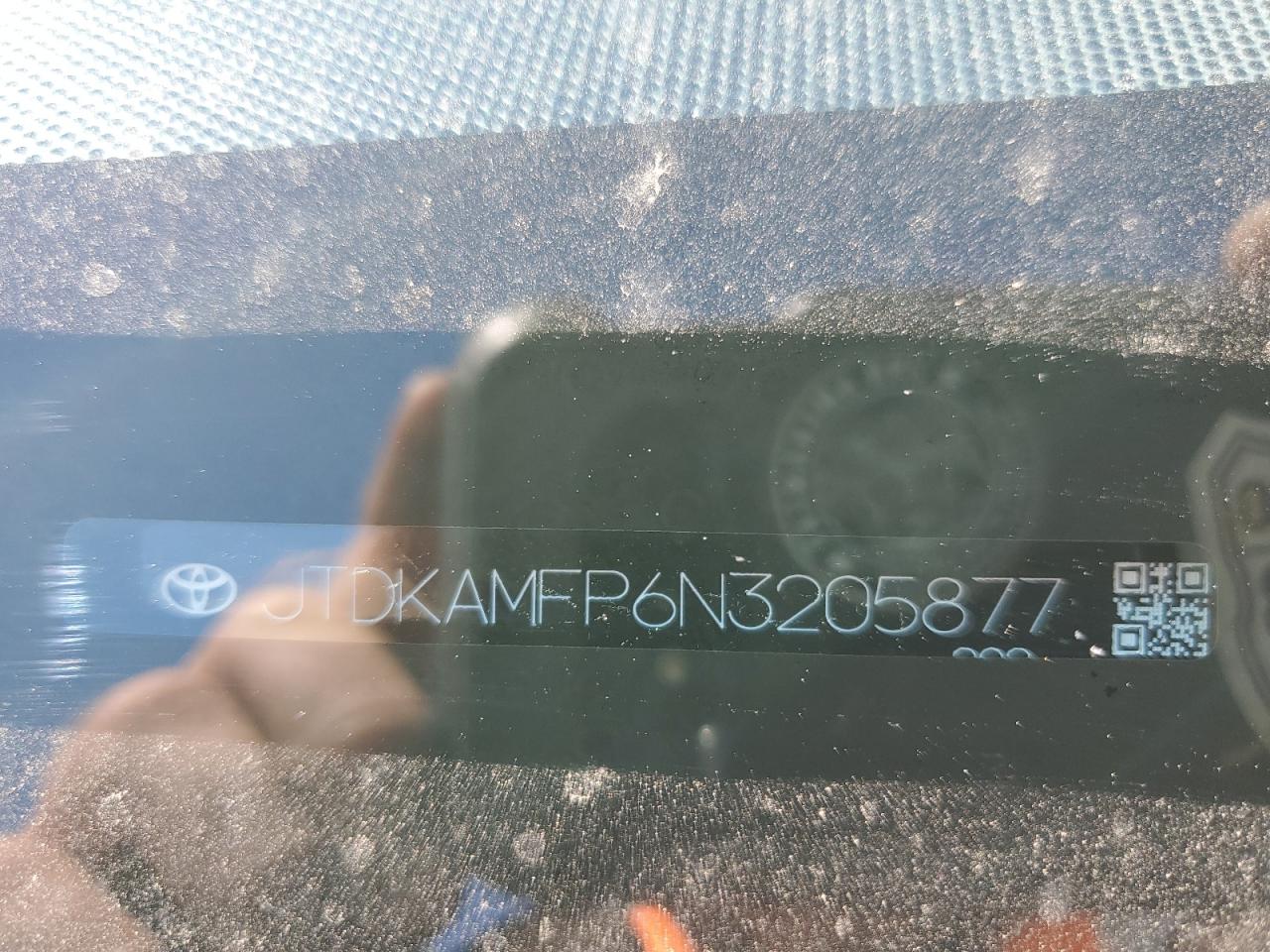 TOYOTA PRIUS PRIME LE