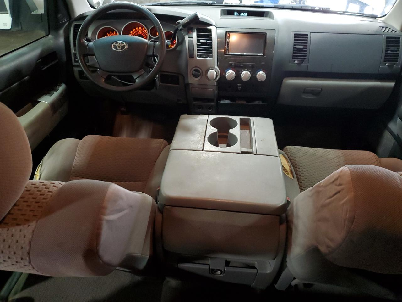 TOYOTA TUNDRA DOUBLE CAB SR5