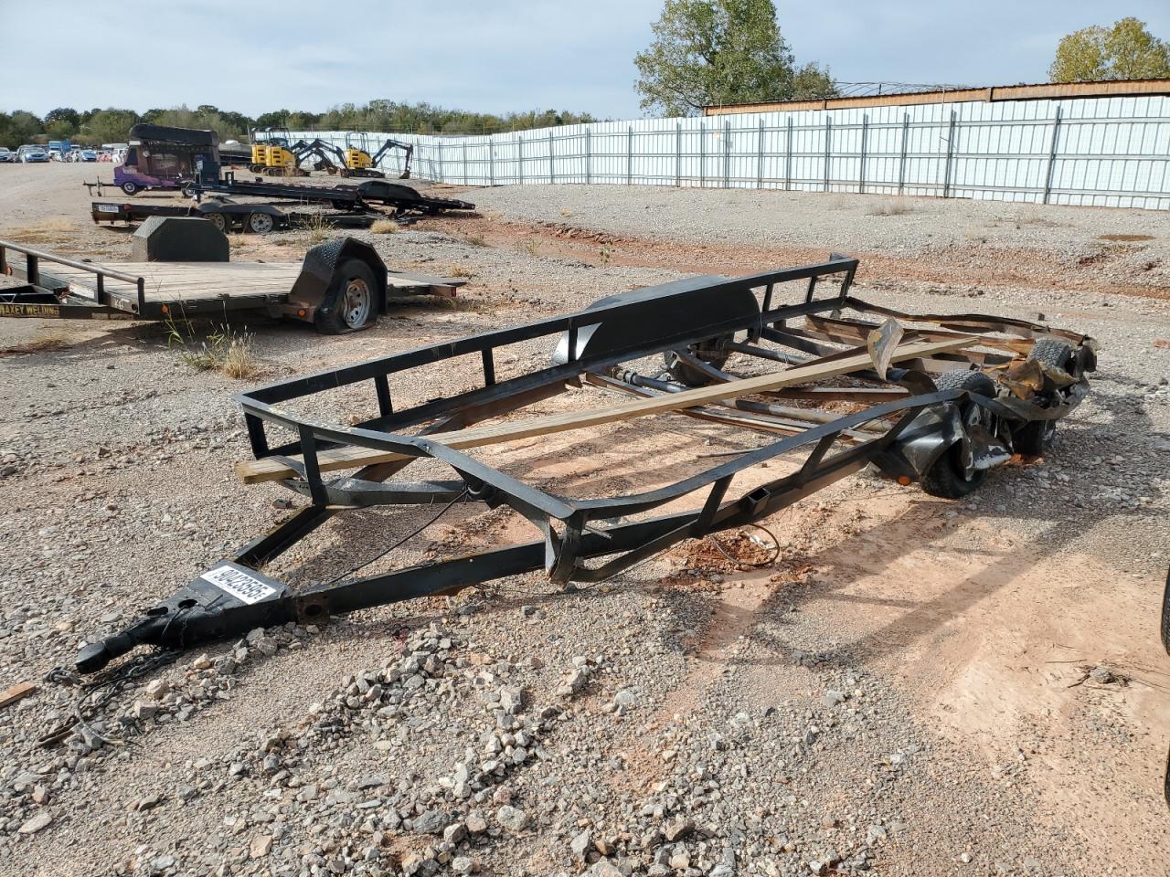 Lot #3283777422 2000 AMERICAN GENERAL TRAILER