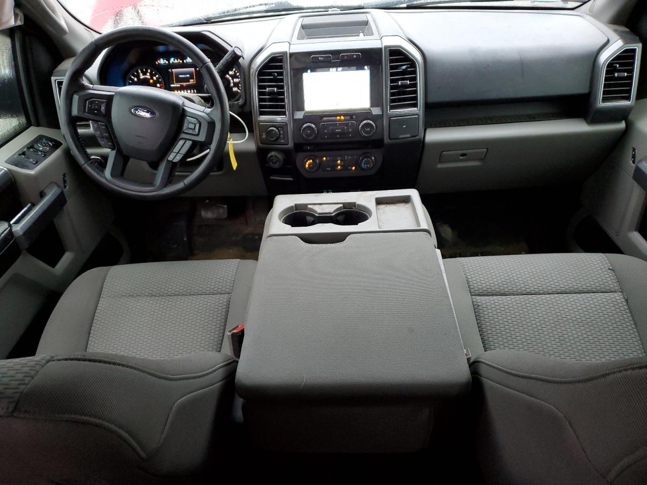 FORD F-150 SUPER CAB