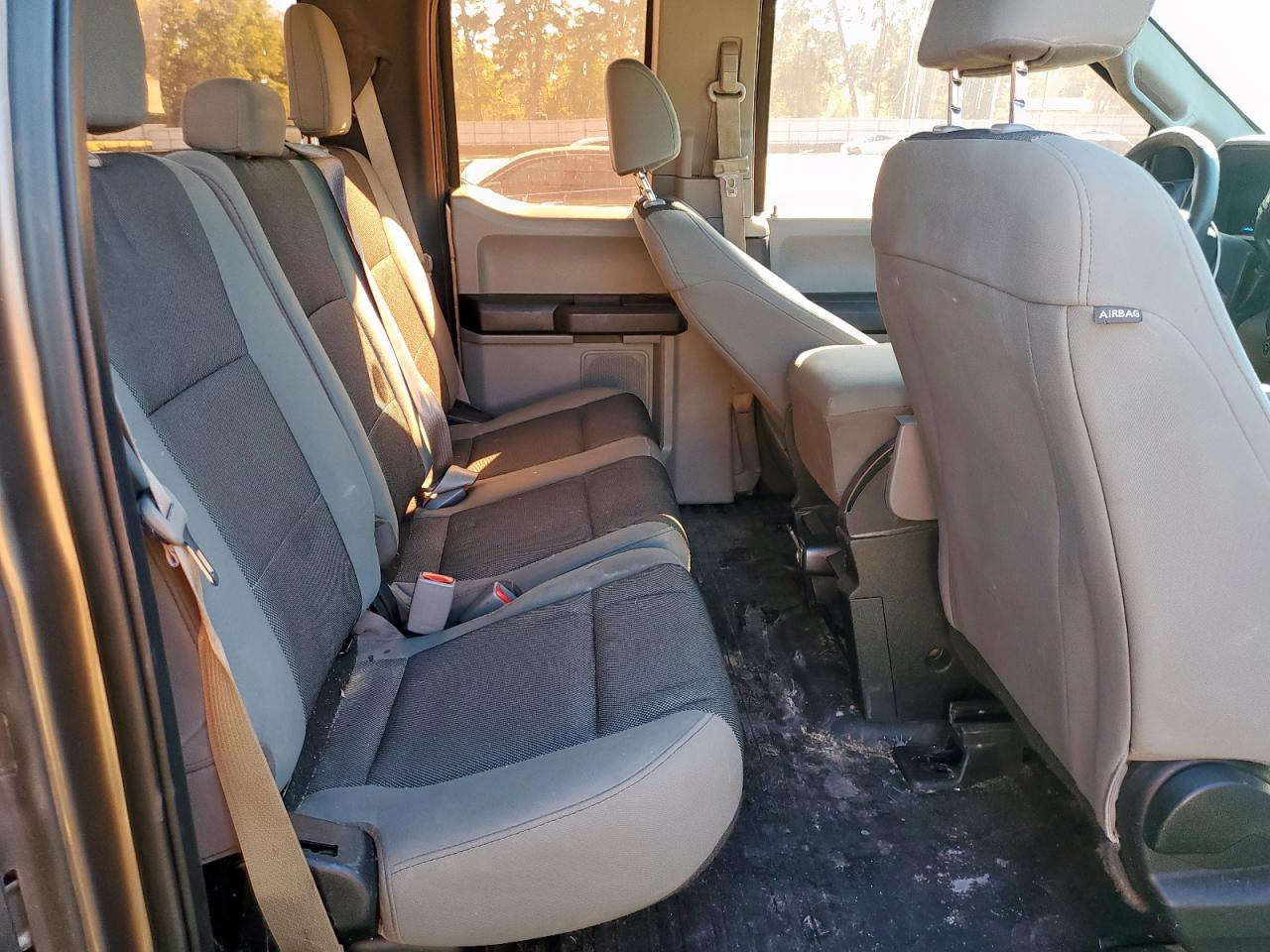 FORD F-150 SUPER CAB