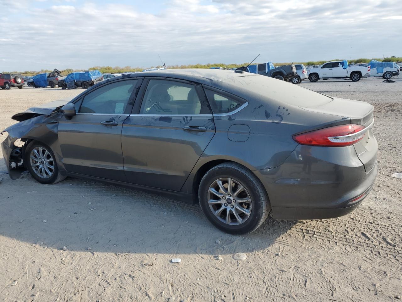FORD FUSION S