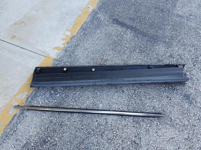 2016 TOYOTA RAV4 HV XL JTMRJREV8GD053576