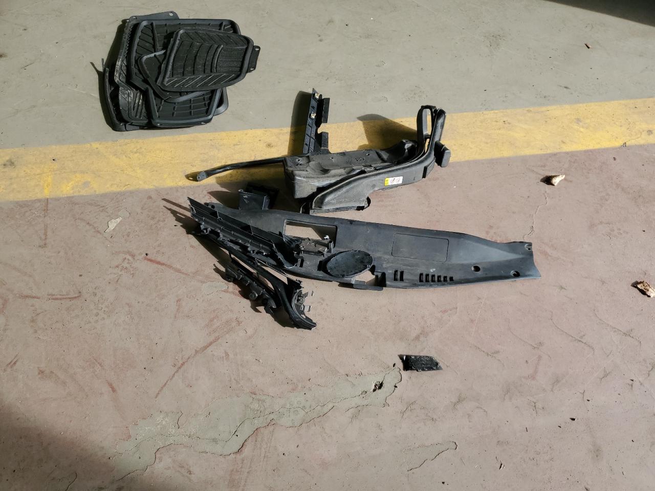 Lot #3316716400 2019 TOYOTA CAMRY L