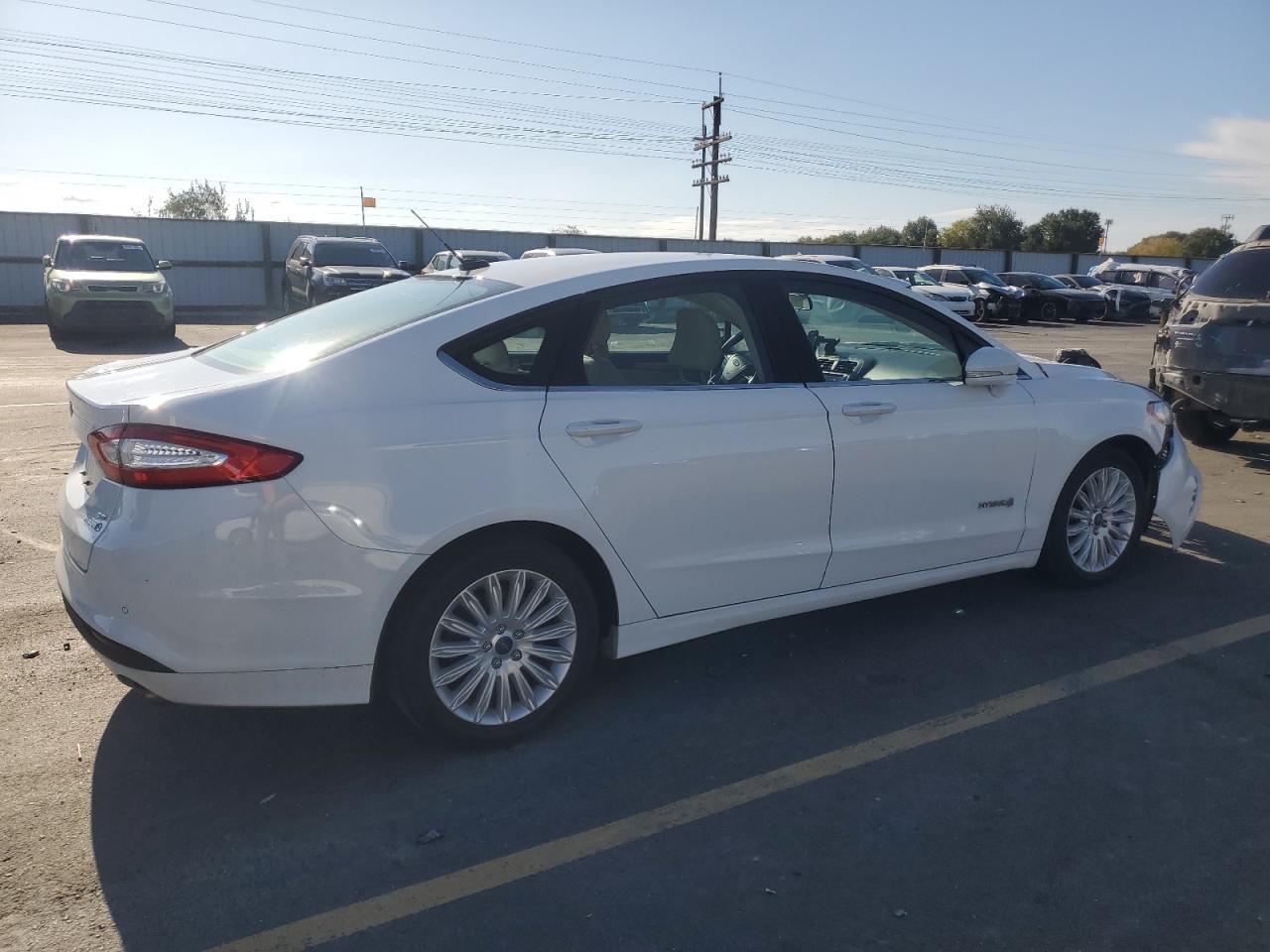 FORD FUSION SE HYBRID