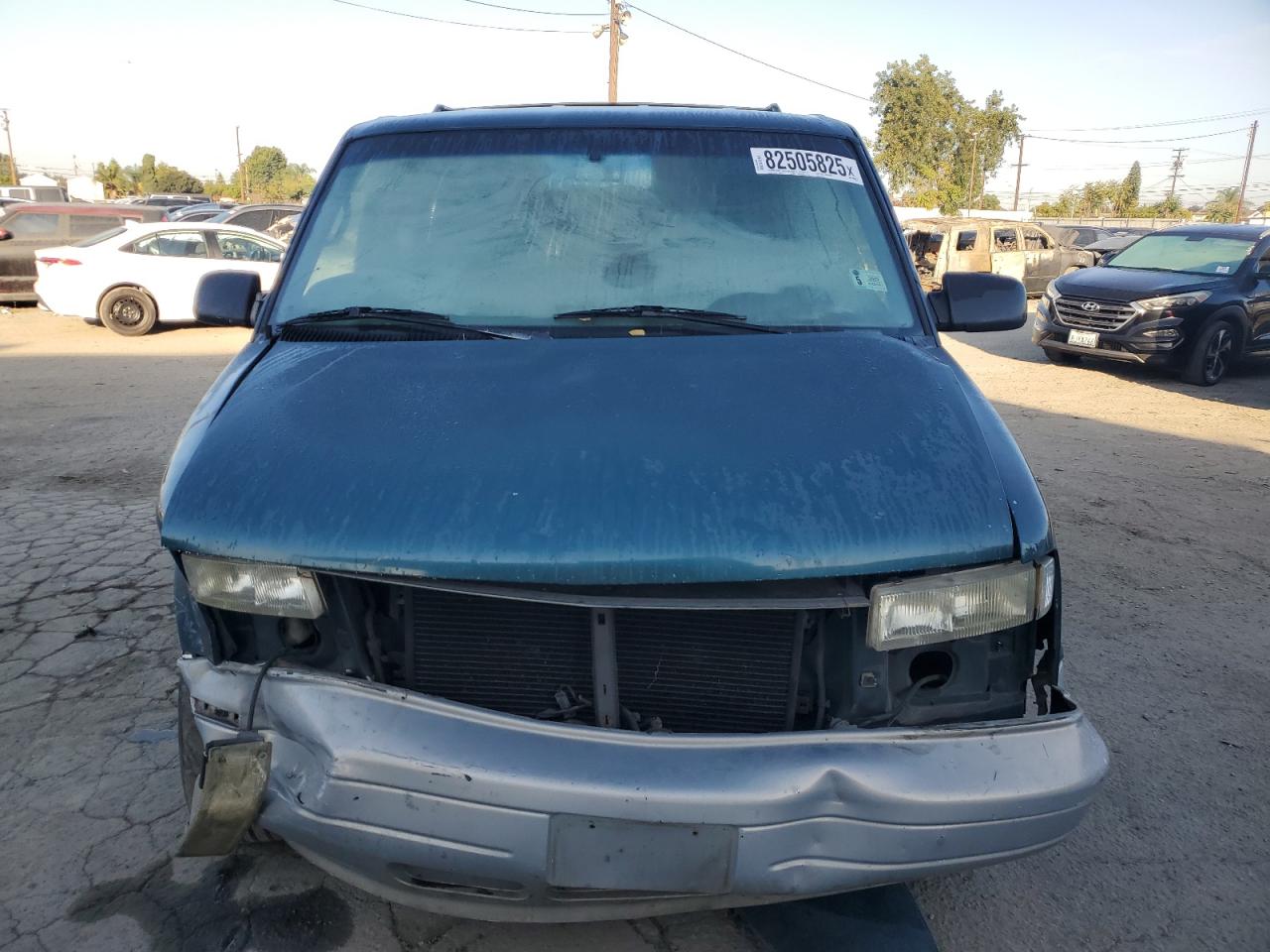 Lot #3309334965 1997 CHEVROLET ASTRO