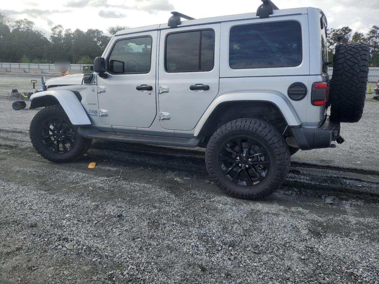 JEEP WRANGLER SAHARA 4XE