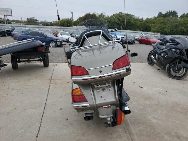 2002 HONDA GL1800 1HFSC47082A101156