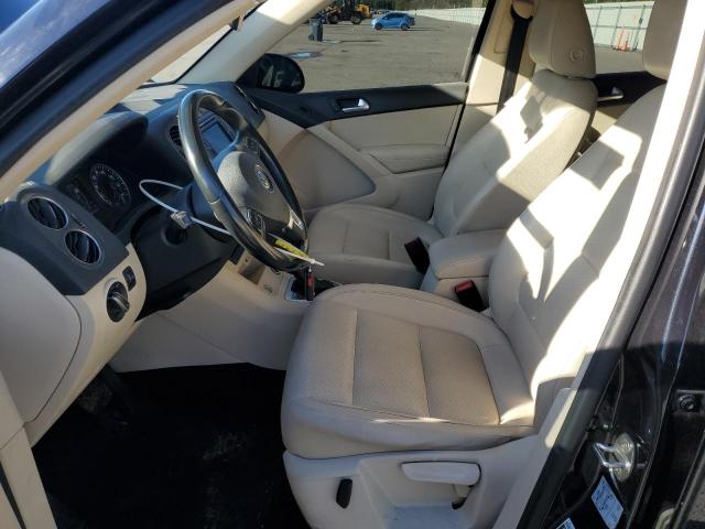 2017 VOLKSWAGEN TIGUAN S WVGBV7AX0HK010926