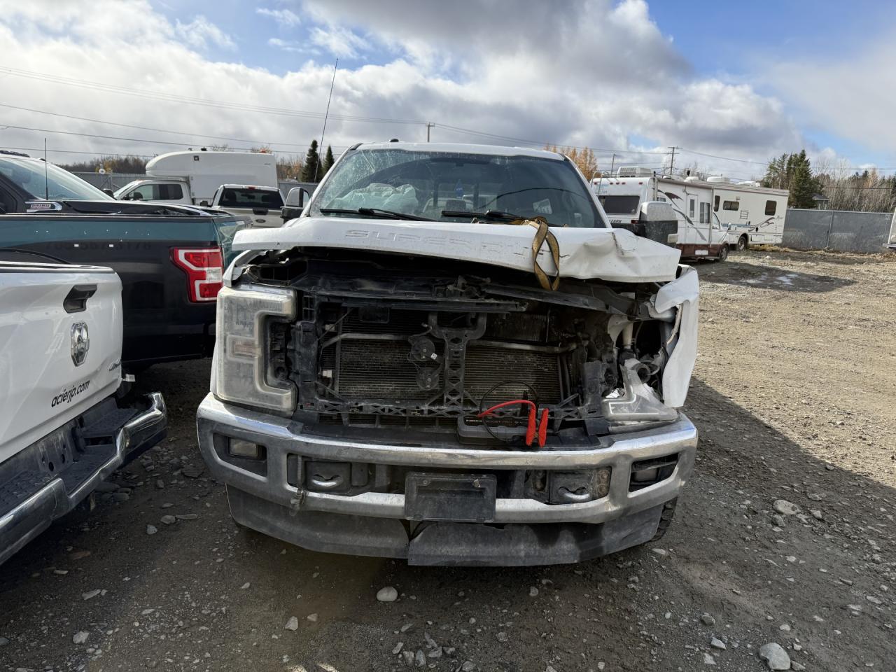 FORD F-250 SUPER DUTY