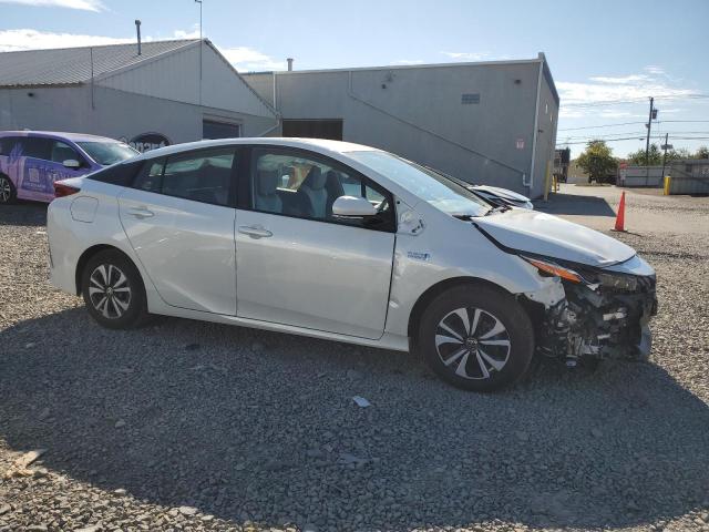 2018 TOYOTA PRIUS PRIM #3275635808
