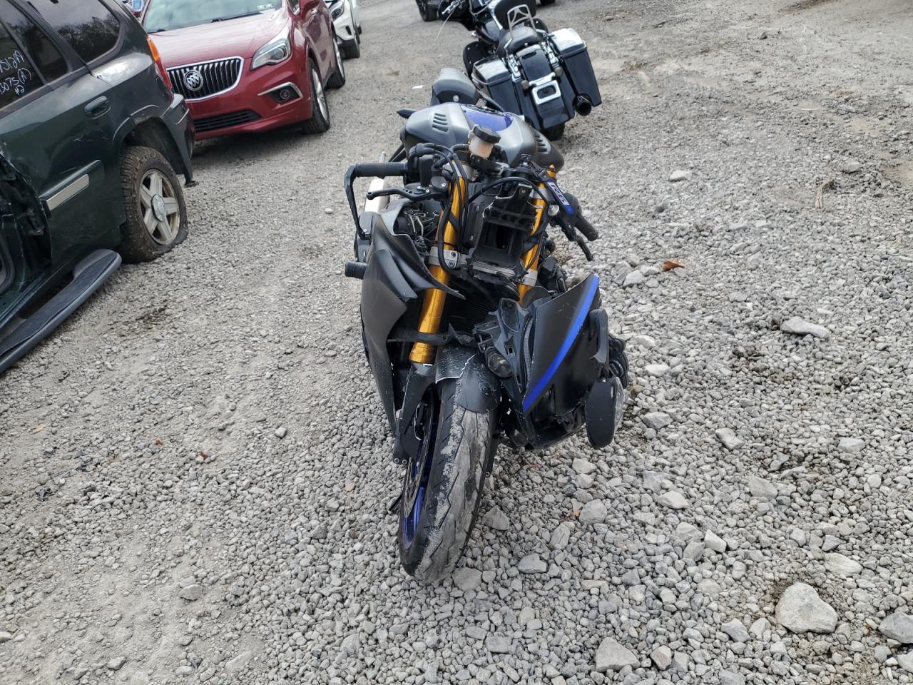 Lot #3283881442 2017 YAMAHA YZFR6