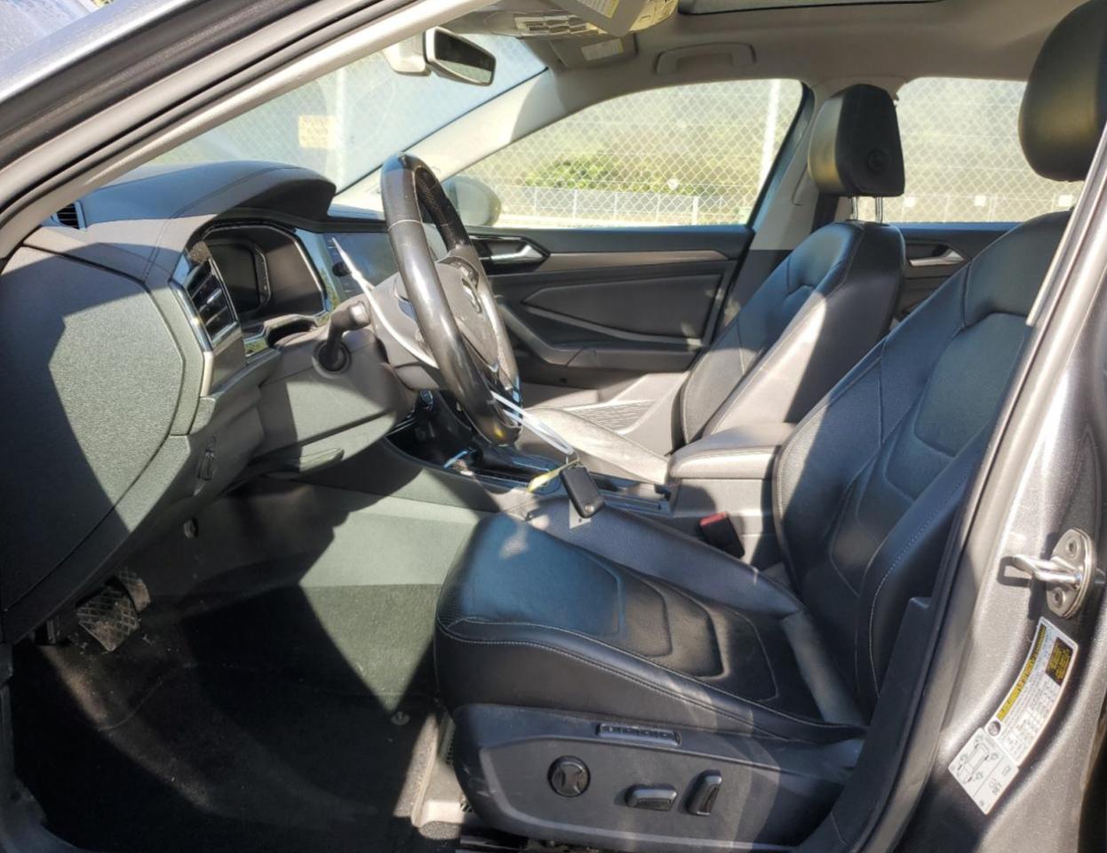 VOLKSWAGEN JETTA SEL PREMIUM