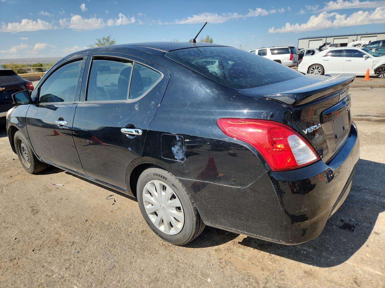 NISSAN VERSA S