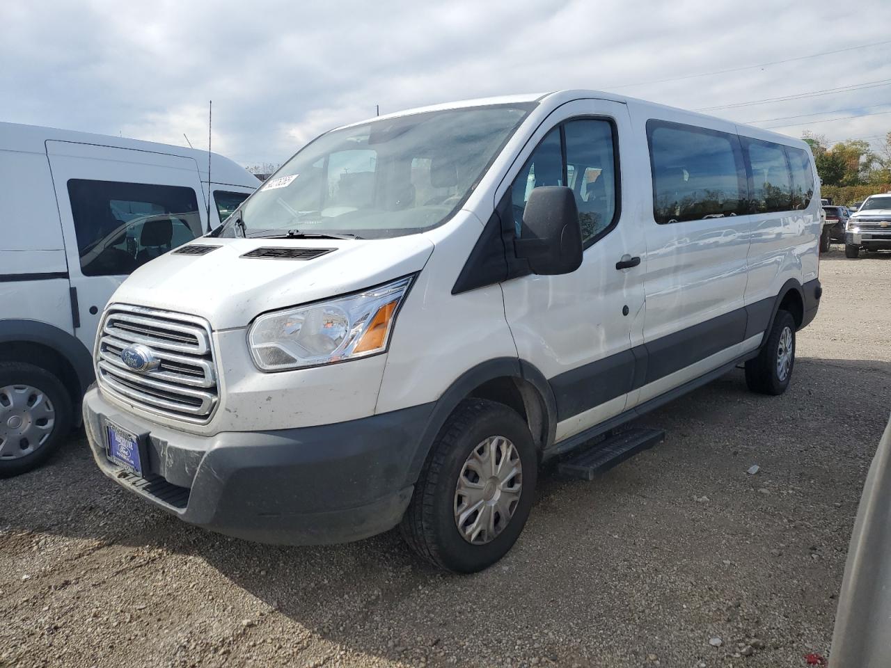FORD TRANSIT T-350