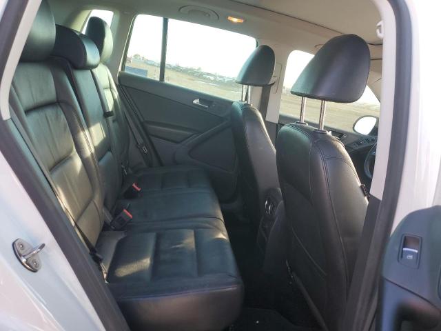 2017 VOLKSWAGEN TIGUAN SPO - WVGUV7AX6HK022572