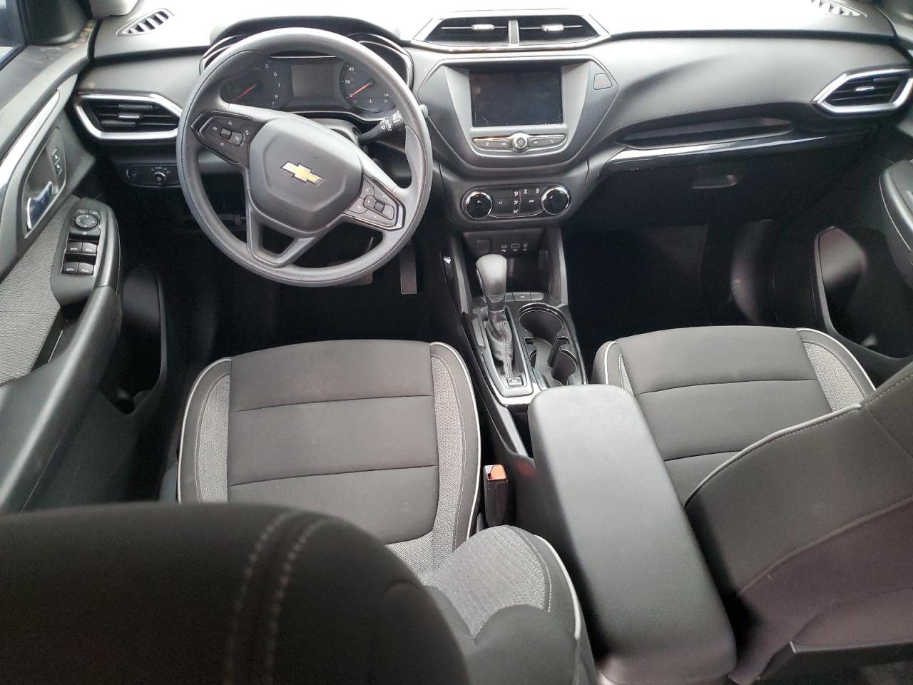 CHEVROLET TRAILBLAZER LS