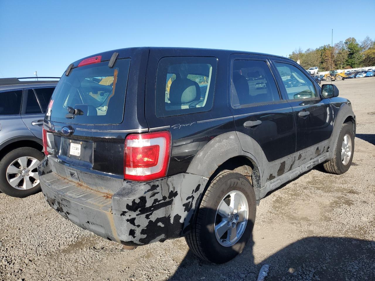 Lot #3317758070 2011 FORD ESCAPE XLS