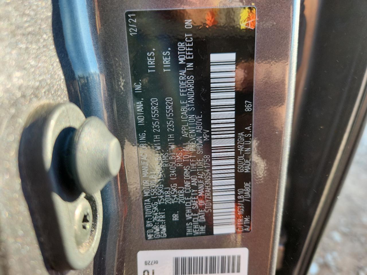 TOYOTA HIGHLANDER LIMITED