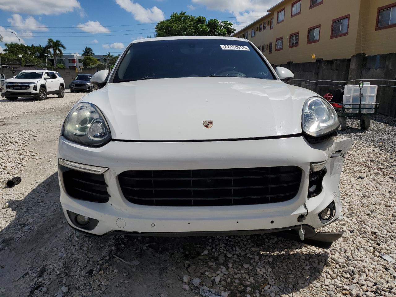 PORSCHE CAYENNE