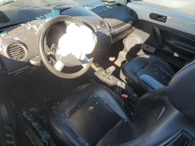 2010 VOLKSWAGEN NEW BEETLE #3273934809