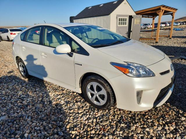 2015 TOYOTA PRIUS - Inny widok