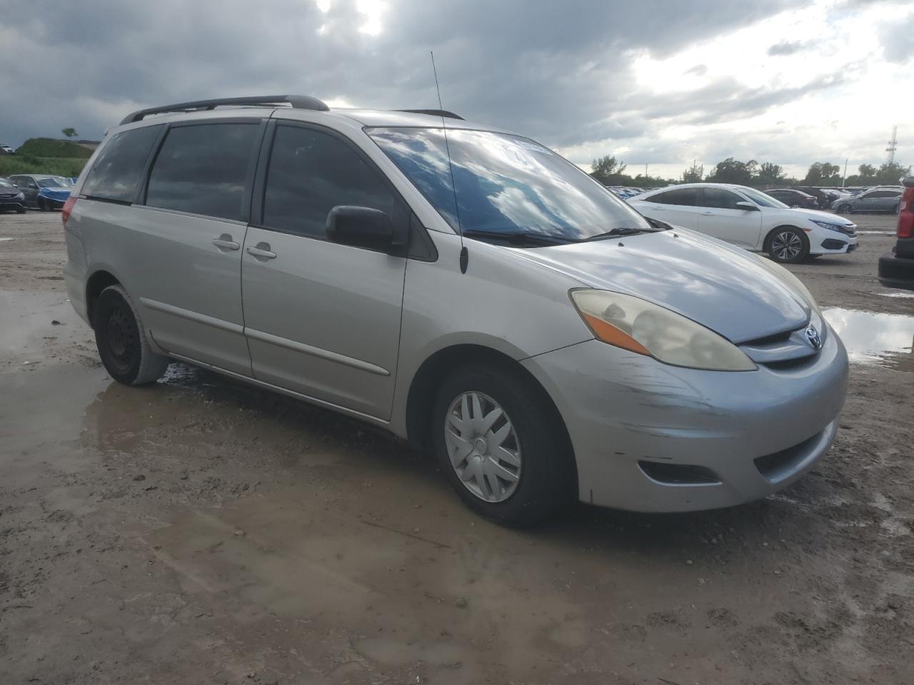 Lot #3281438030 2007 TOYOTA SIENNA CE